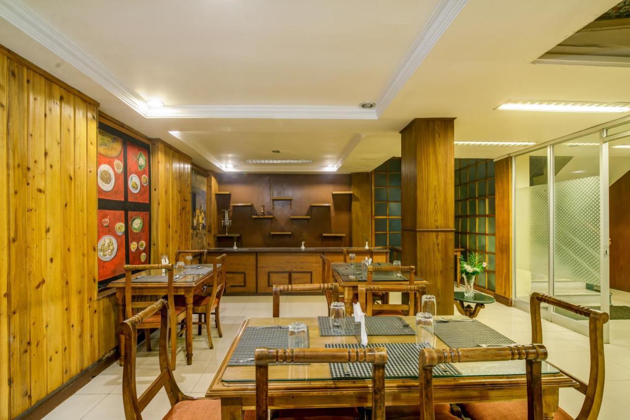 Muscatel Himalayan Resort - 400 Mts From Mall Road Dardzsiling Kültér fotó